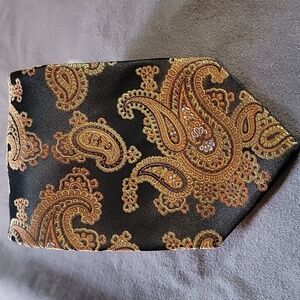 NWT - Robert Talbott Best Of Class Nordstrom Black / Gold Paisley.